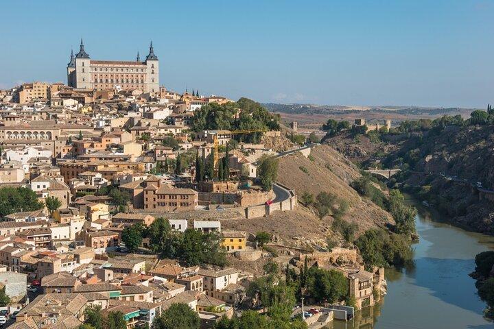 Private Madrid Escapade to Toledo and Segovia