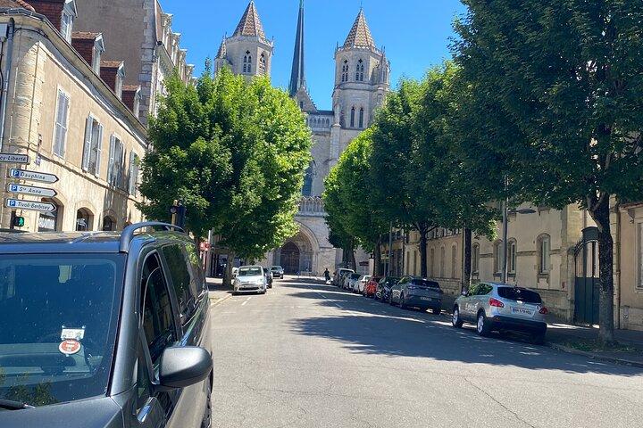 Private Transfer from Paris to Beaune or Dijon
