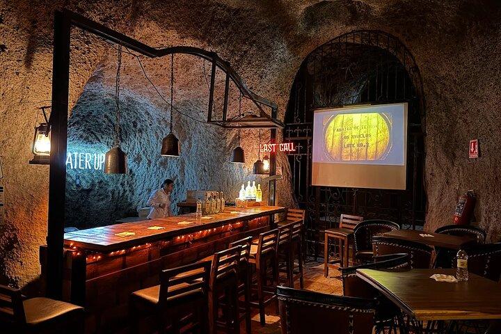 Full-Day Tour to La Fortaleza Distillery and Cantaritos