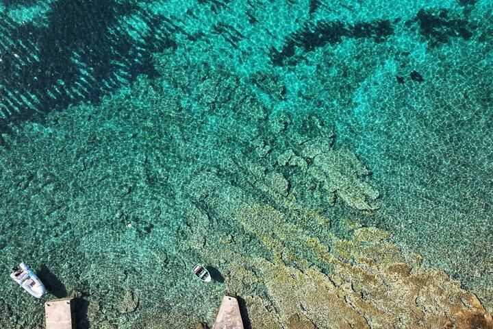 Split/Kaštela/Trogir: Blue Lagoon 3 Islands Tour with drinks