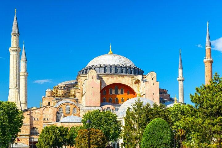 Hagia Sophia & Cistern, Blue Mosque Tour, Cruise & Transit