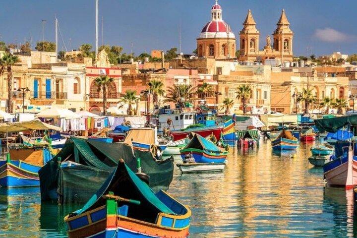Malta Sightseeing Tour licensed Taxi - flexible and personalized