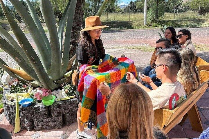 Private Tour Teotihuacan Pyramids + Breakfast in Cave in CDMX