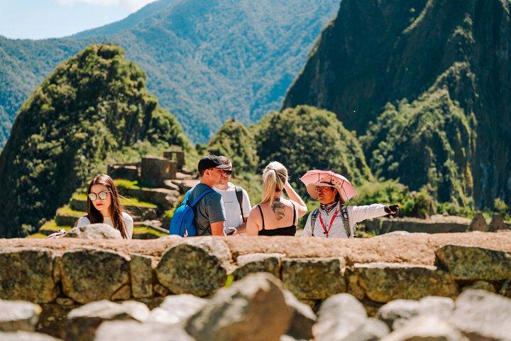 Machu Picchu Full-Day Tour from Cusco with Panoramic Train