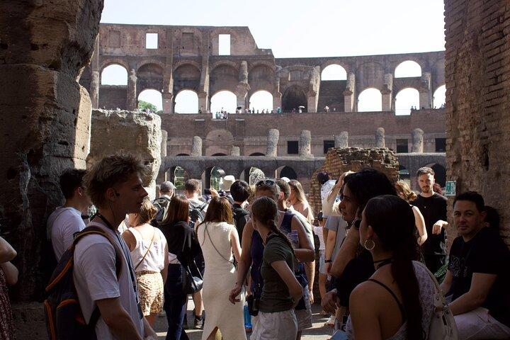 Colosseum Tour with Arena Floor, Palatine Hill and Roman Forum
