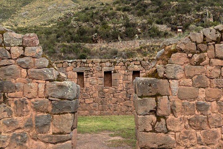 From Cusco Tipon, Pikillaqta and Andahuaylias Midday Tour