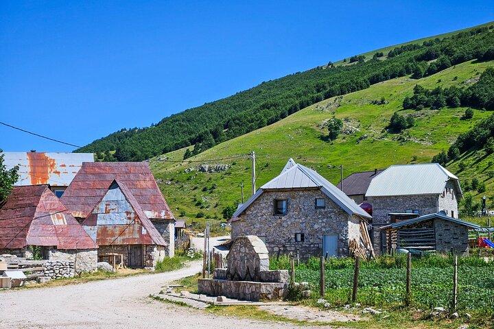 Private Lukomir Village 4x4 Off-Road Safari Tour from Sarajevo