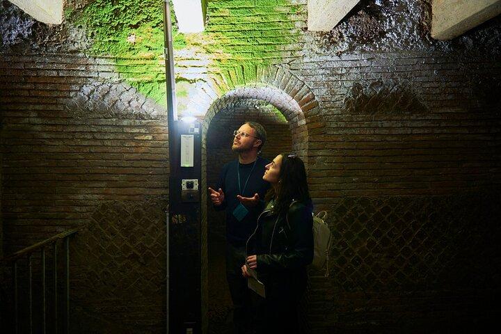 Rome: Domitilla Catacombs & St. Clemente Private Tour with Driver