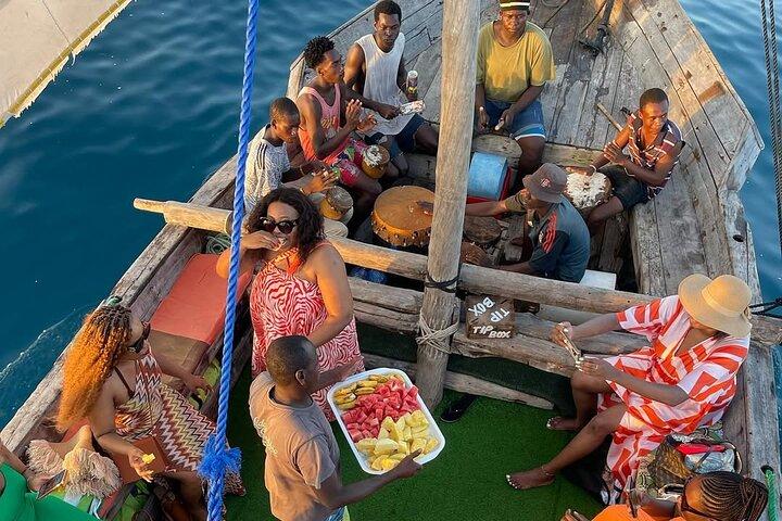 5 Days Wild To Island of Tanzania & Zanzibar + Walking With Lions