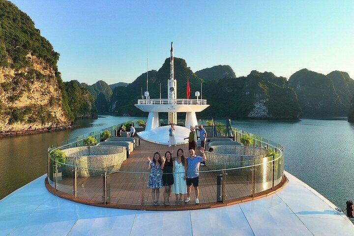 Elite of The Seas - The VIP Yacht in Halong Bay - 2 Days/1 Night