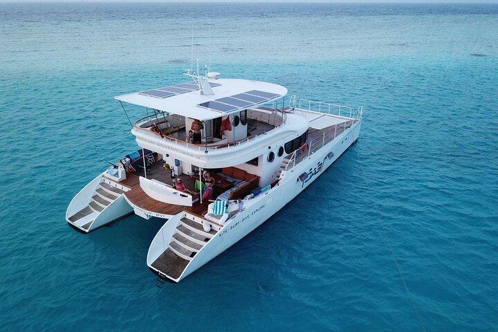 Private Catamaran - Prison Island & Nakupenda Sandbank (8 hrs)
