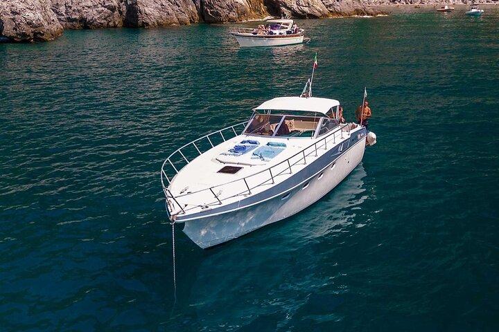 Private boat tour Amalfi Coast