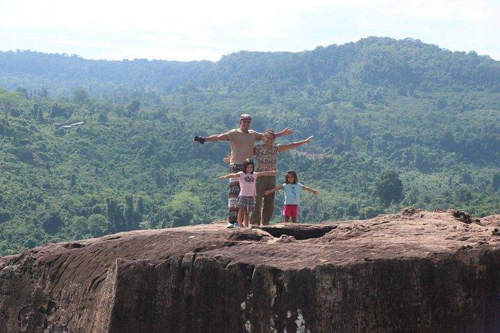 Kulen Waterfall and 1000Lingas Join-in Tour by Minivan