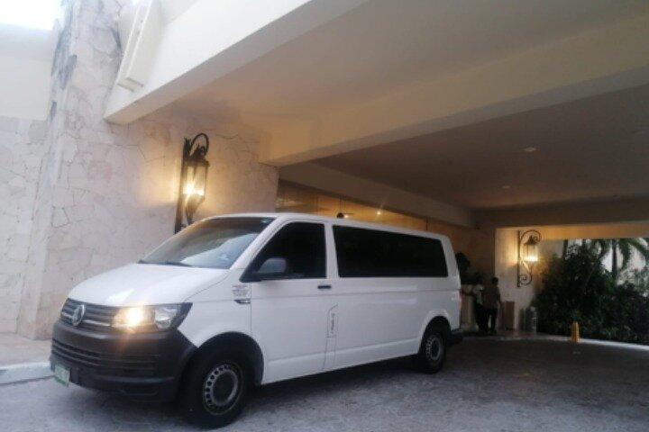 Puerto Morelos Private Transfers: from/to Cancun Airport