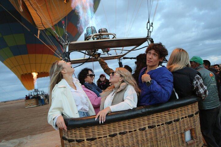Hot Air Balloon Sunrise Experience with Breakfast & Hotel Pickup