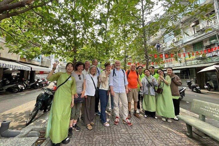 Saigon: City Unseen Highlights 2h Tour | Opt: Ao Dai Riders