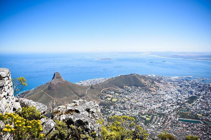 Pre-Booked: Robben Island, Bo-kaap & Table Mountain Tour