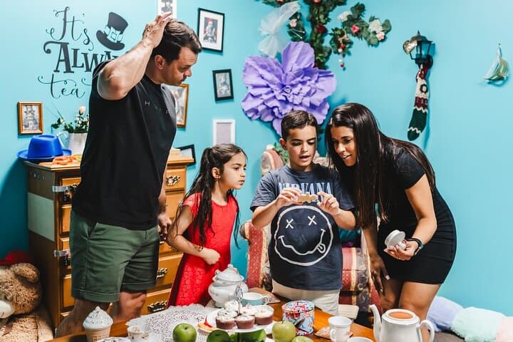 Mad Hatter's Hat Escape Room Experiences