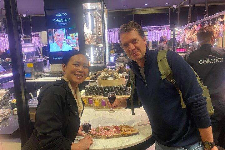 Lyon Private Morning Market Food Tasting Tour in Les Halles Paul Bocuse