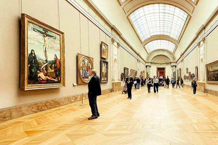 VIP Louvre Mona Lisa & Highlights Tour with Reserved Access