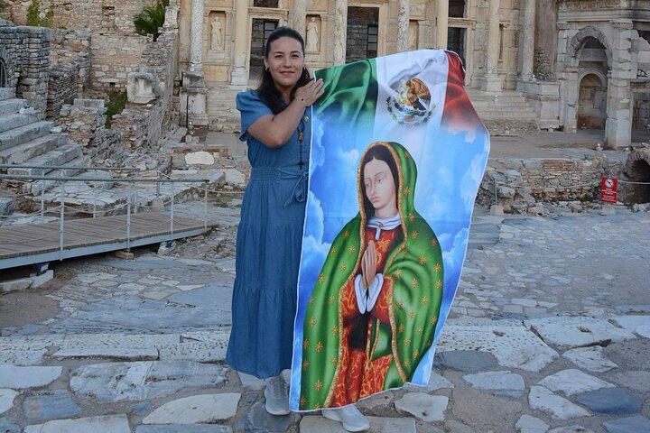 Discover Ephesus in Style: Premium Day Excursion from Istanbul