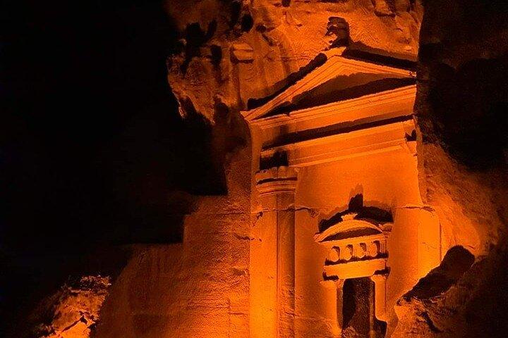 Private 3-Hour Petra Tour: Treasury, Siq & Ancient City