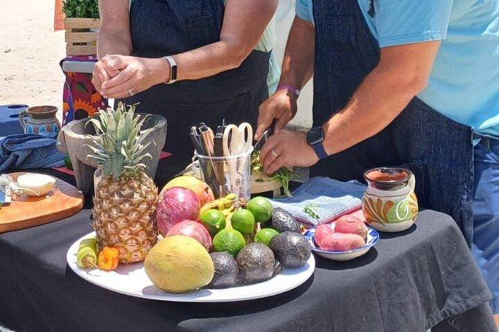 Cancun : Mexican Seafood Barbecue Class with Local Chef