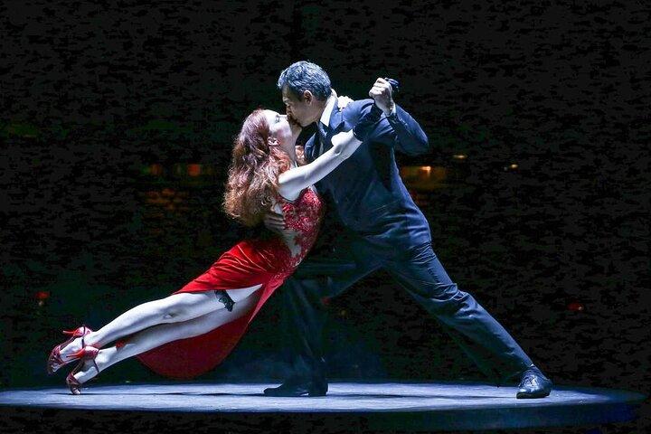 Señor Tango Show with Optional Dinner in Buenos Aires