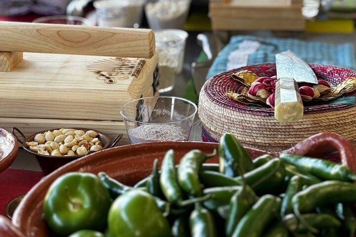 Las Vegas Mexican Salsa Cooking Experience with Celebrity Chef