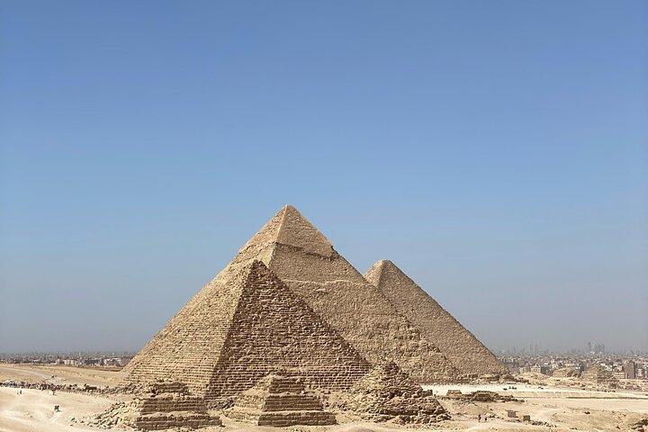 Full Day: Giza Pyramids, Sphinx & Grand Egyptian Museum Tour