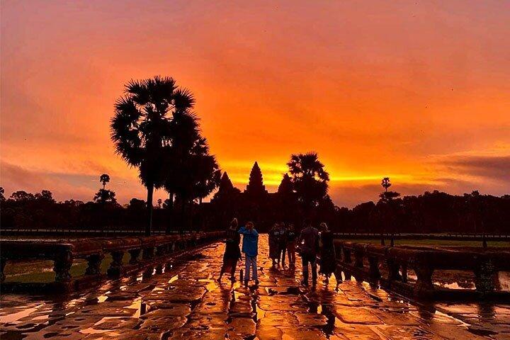 2 Days Exclusive Temple Highlights with Sunset and Sunrise Tour