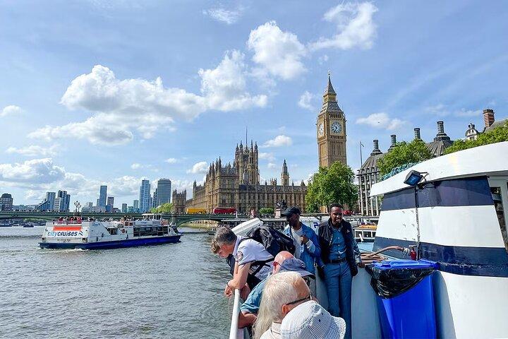 Thames River Sightseeing Cruise Westminster to Greenwich