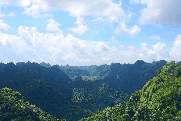 Cat Ba Island & Lan Ha Bay Cruise 2 Day Tour: National Park, Cave