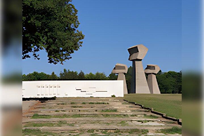 Skopje to Nis optionally to Pristina day tour