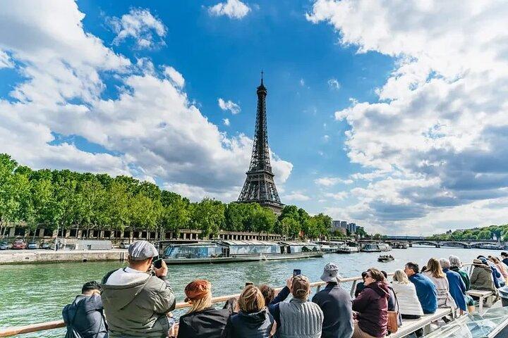 Paris Seine River Sightseeing Cruise with options