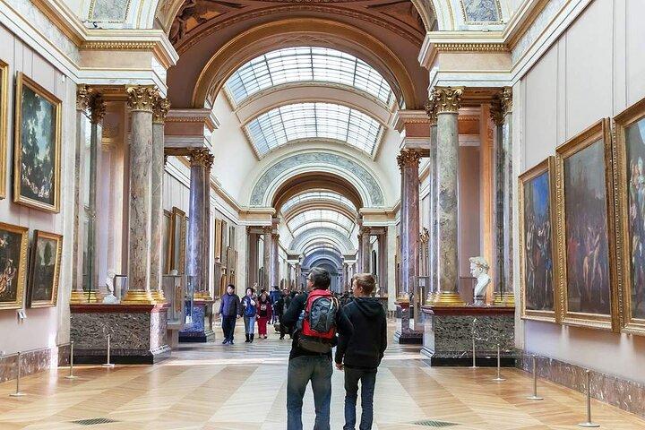 Louvre Museum Half Day Guided Tour in Paris (Skip-the-Line)