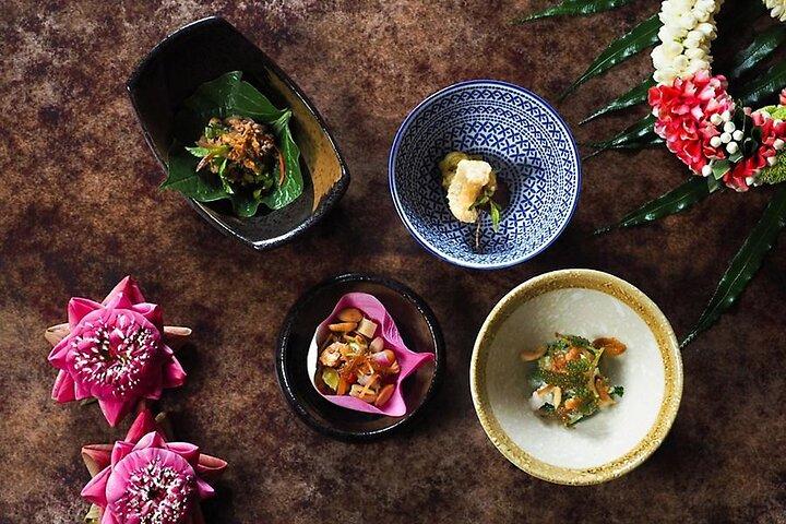 Fine Dining with Cultural Show by the Mandarin Oriental