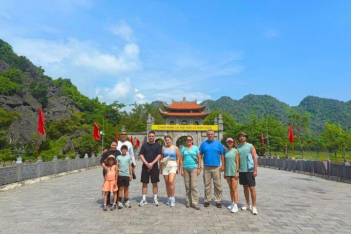 Hanoi to Ninh Binh: Deluxe Day Tour Discover Hoa Lu, Tam Coc