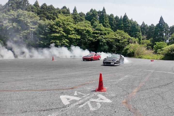 Private Drifting Lesson with OG Teacher Tokyo Drift Daikoku Japan