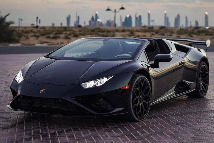 Private Car Rental in Dubai
