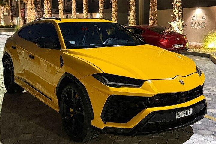 Private Car Rental in Dubai
