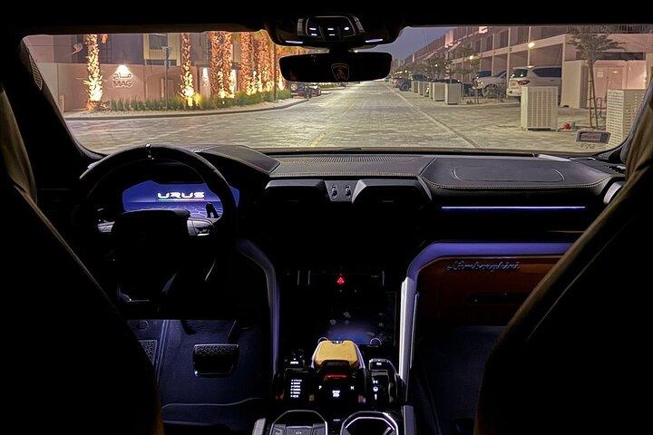 Private Car Rental in Dubai
