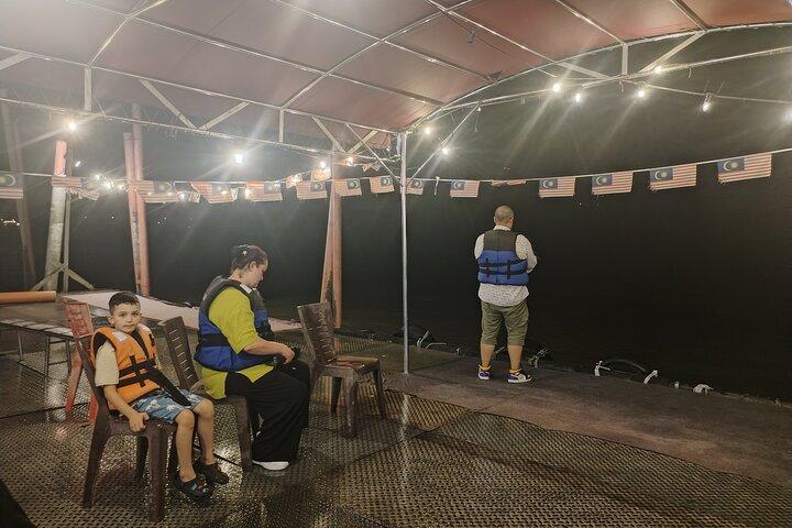 Kuala Selangor Firefly Tour include seafood dinner & boat tiket