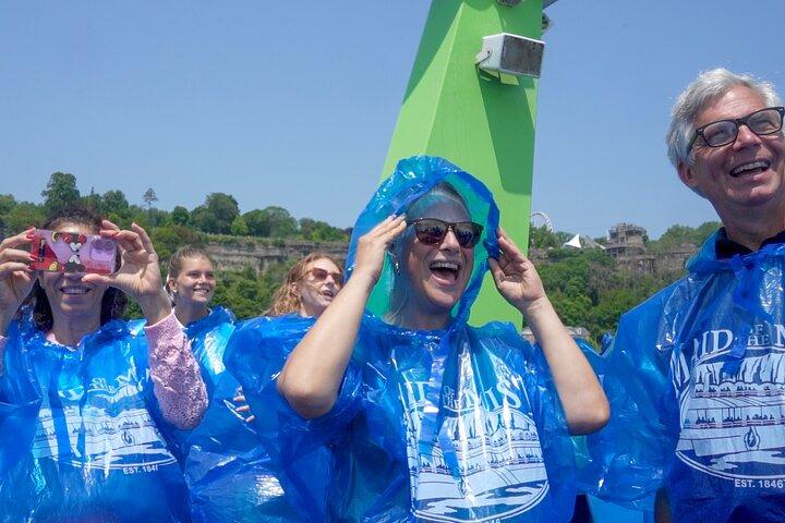 Best of Niagara Falls USA Tour with Cave & Maid of the Mist Boat
