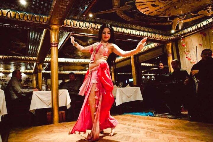 Vip Cairo Nile DinnerCruise&Open Buffet Belly Dance Show