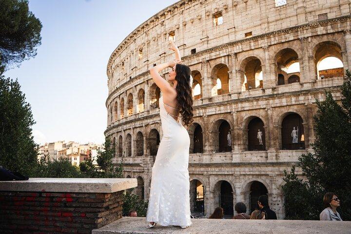 Unique Rome Experience: Personalised Photoshoot at Colosseum