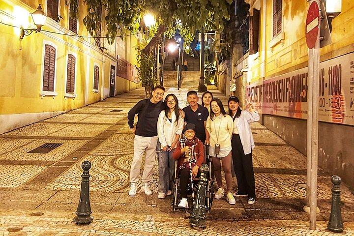 Macau Night City Tour｜Private Tour with Local Driver-Guide