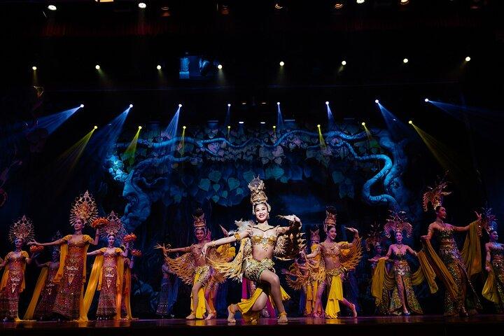 Alcazar Cabaret Show Pattaya Ticket with Transfer From Hotel