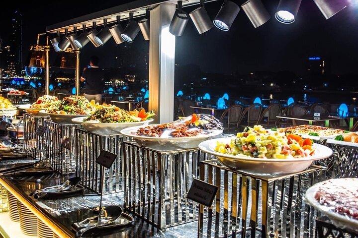 Bangkok Amazing Chaophraya River Dinner Cruise with Live Music