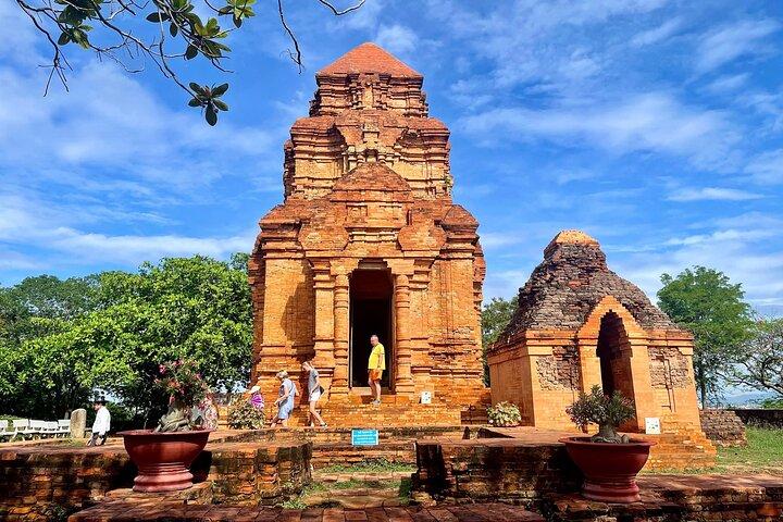 From Phan Thiet or Mui Ne: Discover Ta Cu Mountain by Cable Car